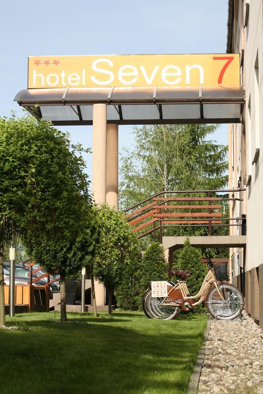 Hotel Seven 7 Kalisz Extérieur photo